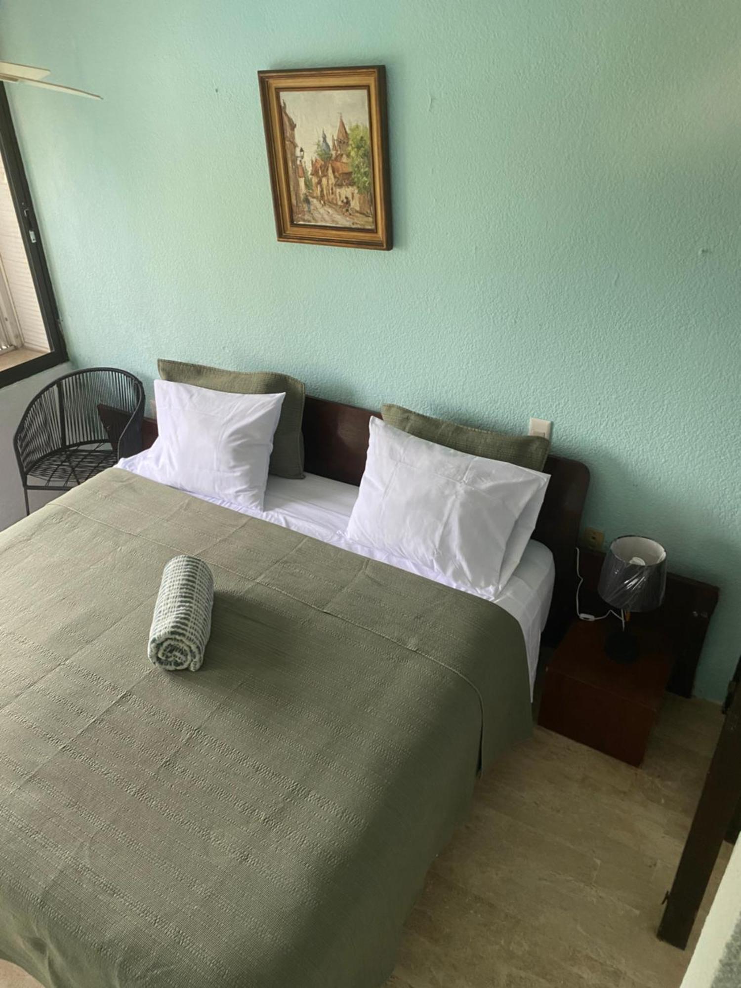 Front Beach Private Room With Shared Bathroom Канкун Экстерьер фото